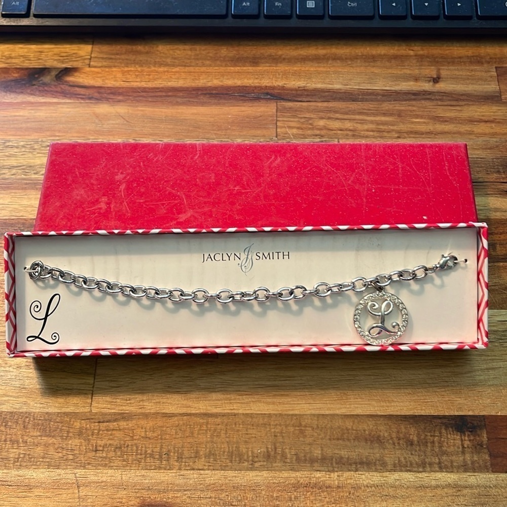 Jaclyn Smith Silver Tone Embellished Letter “L” Bracelet. P